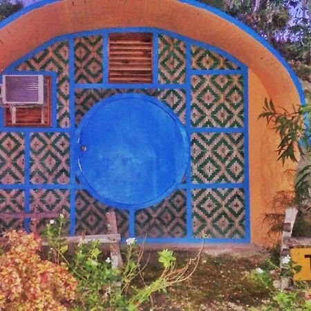 Kamp Aninipot Hotel Siquijor Bagian luar foto