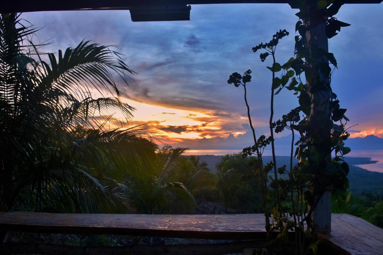 Kamp Aninipot Hotel Siquijor Bagian luar foto