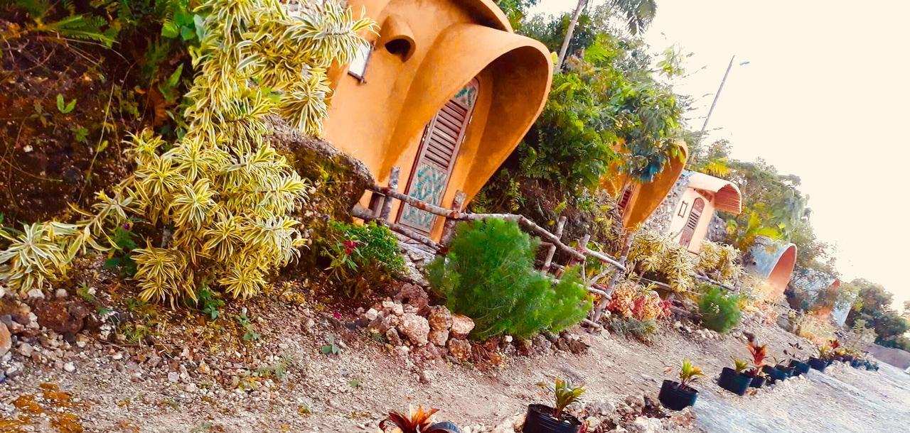 Kamp Aninipot Hotel Siquijor Bagian luar foto