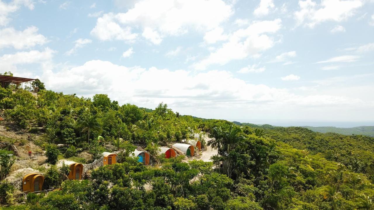 Kamp Aninipot Hotel Siquijor Bagian luar foto